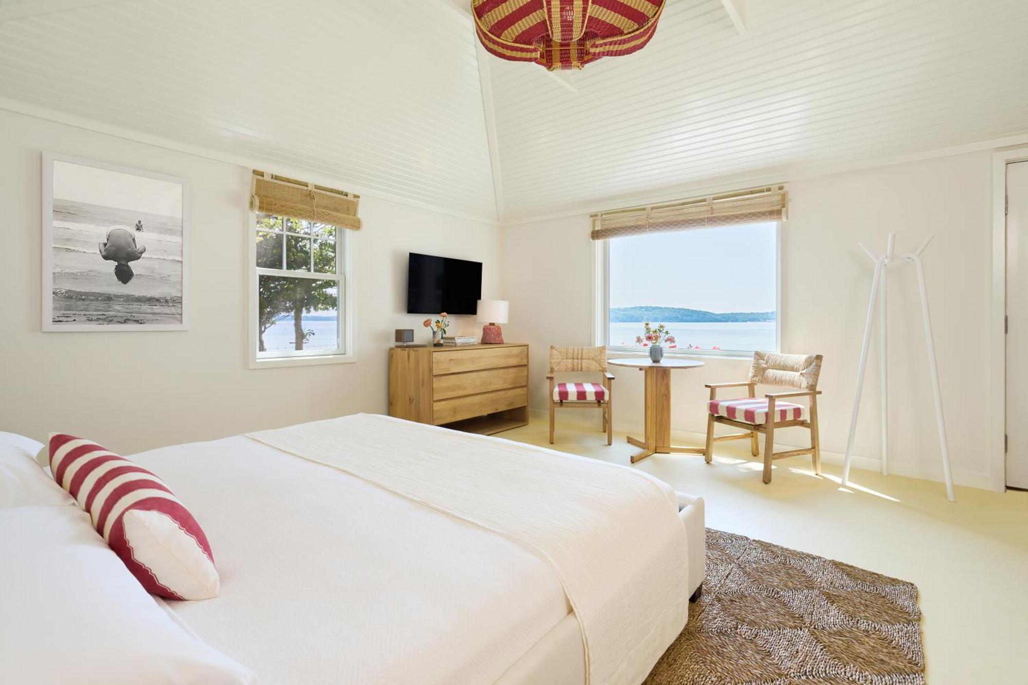 Silver Sands & 4* Greenport