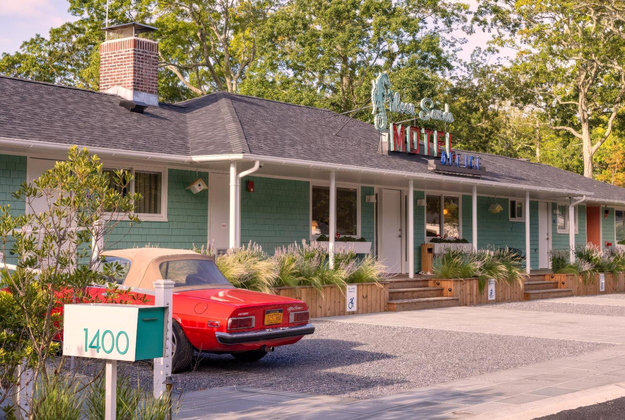 Silver Sands & 4* Greenport