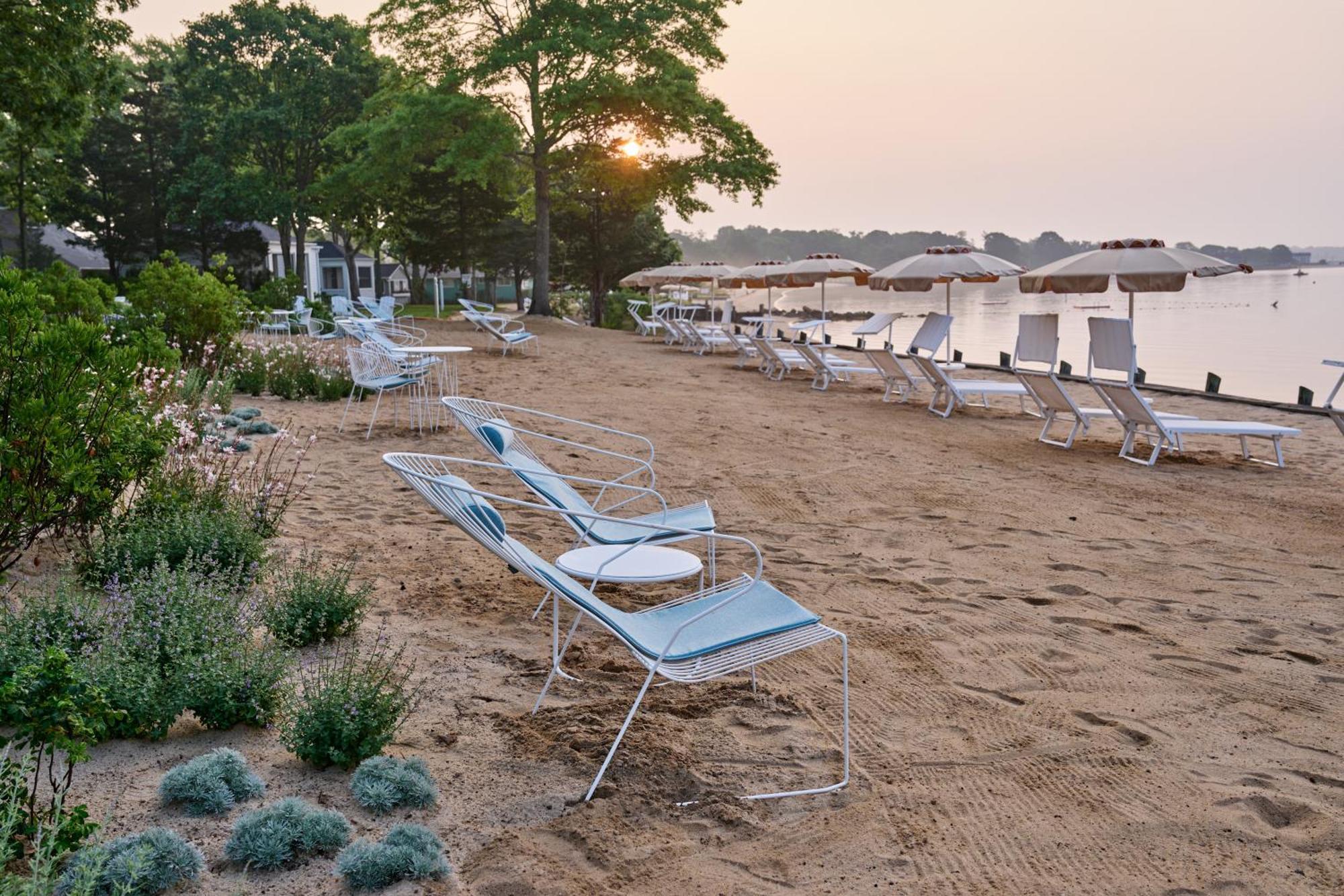 Silver Sands & Hotel