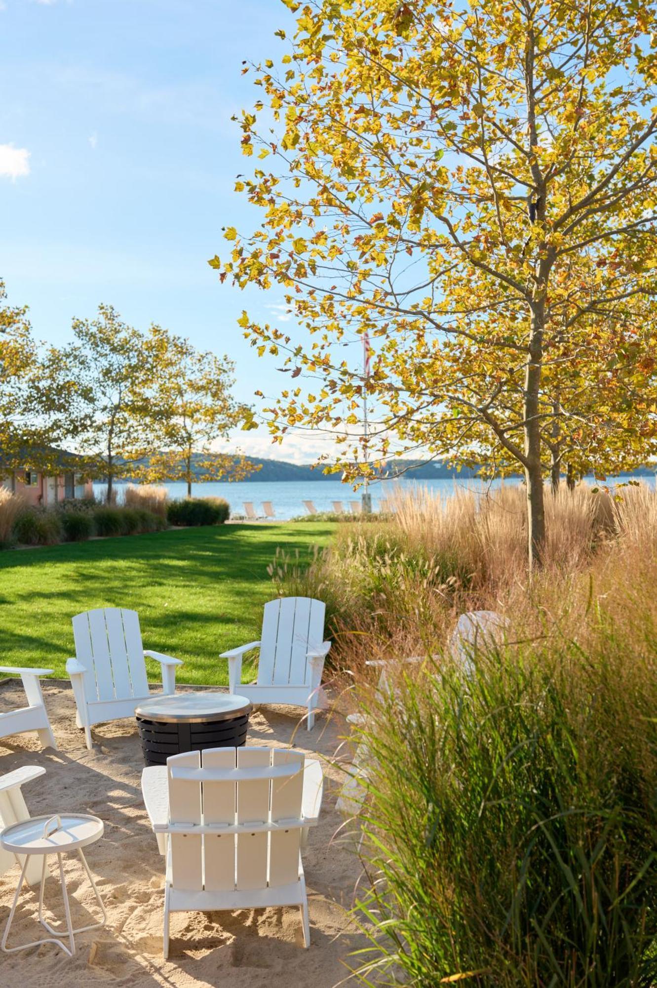 Silver Sands & 4* Greenport